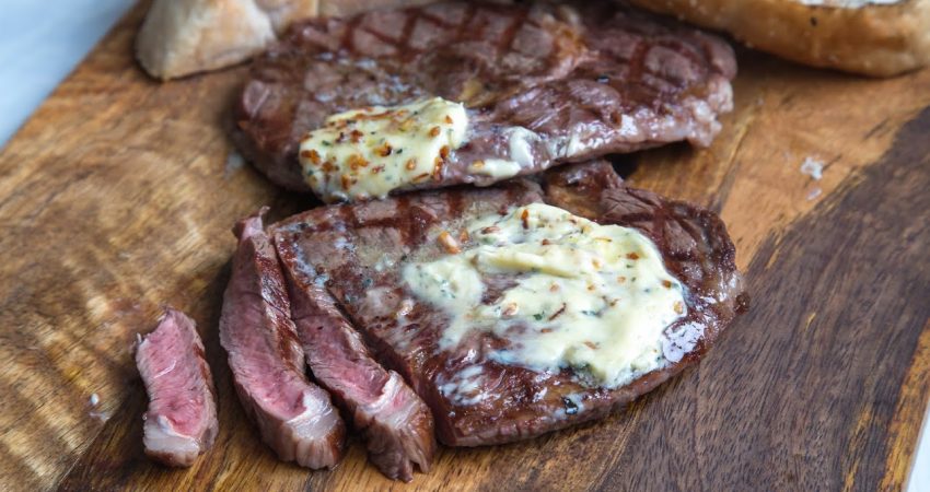 Angus Ribeye recept met blauwschimmelkaas | BBQuality